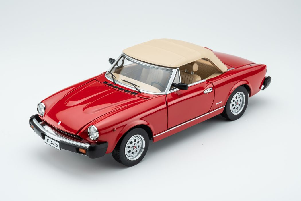 TOURING MODELCARS - PININFARINA SPIDEREUROPA - 1:18 - OVP - ROSSO VIVO