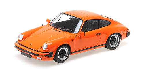 MINICHAMPS - PORSCHE 911 CARRERA 3.2 COUPE - 1983 - 1:18 - ORANGE