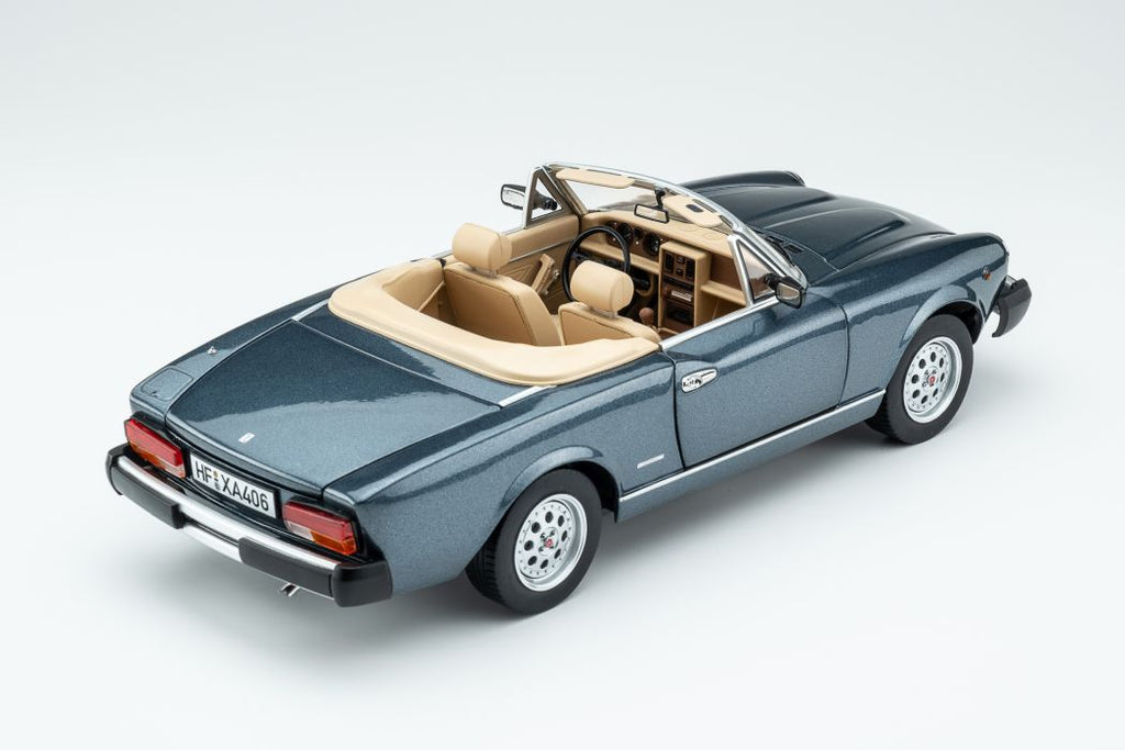 TOURING MODELCARS - PININFARINA SPIDEREUROPA - 1:18 - OVP - verde scuro