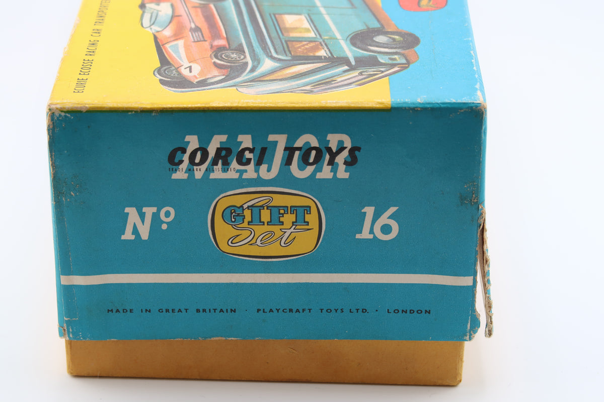 CORGI TOYS GIFT SET 16 - ECURIE ECOSSE RACING CAR TRANSPORTER & 3 RACING CARS - 1:43 - OVP