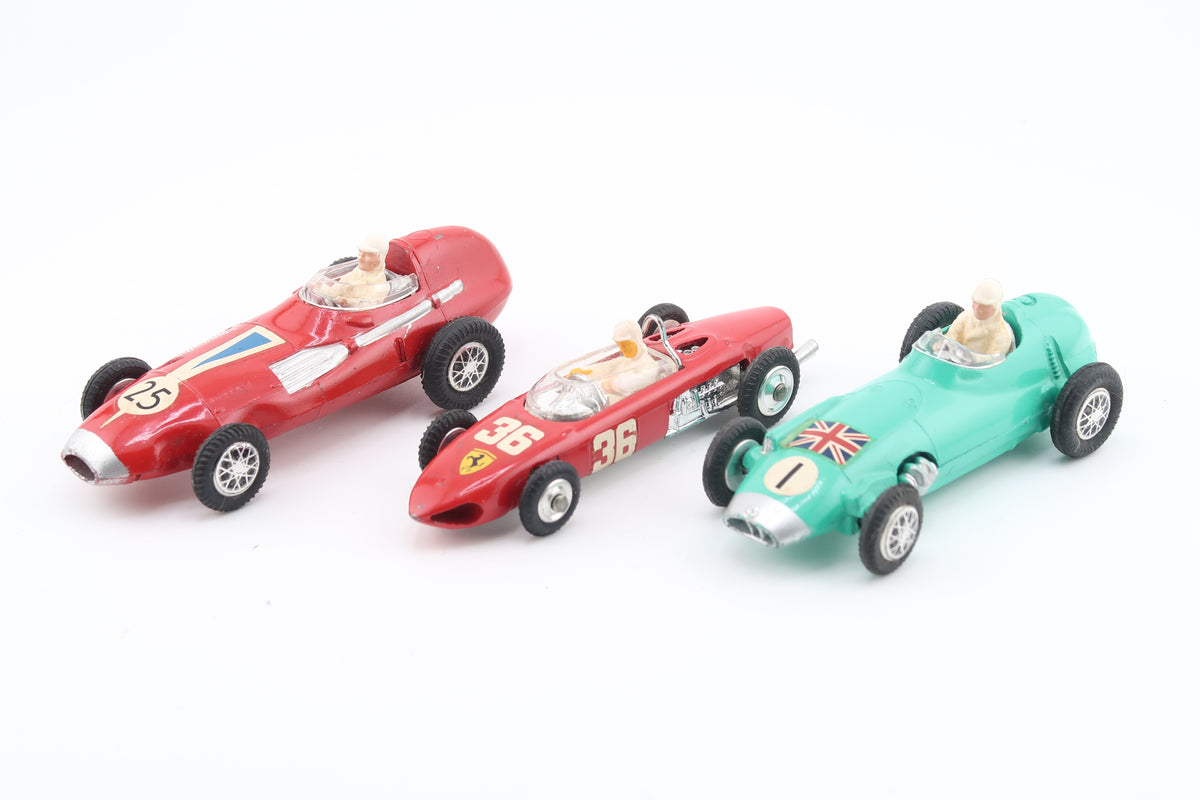 CORGI TOYS GIFT SET 16 - ECURIE ECOSSE RACING CAR TRANSPORTER & 3 RACING CARS - 1:43 - OVP
