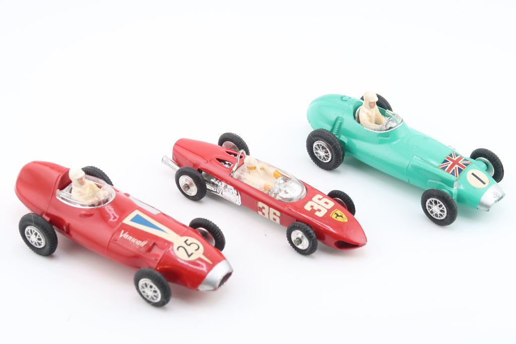 CORGI TOYS GIFT SET 16 - ECURIE ECOSSE RACING CAR TRANSPORTER & 3 RACING CARS - 1:43 - OVP