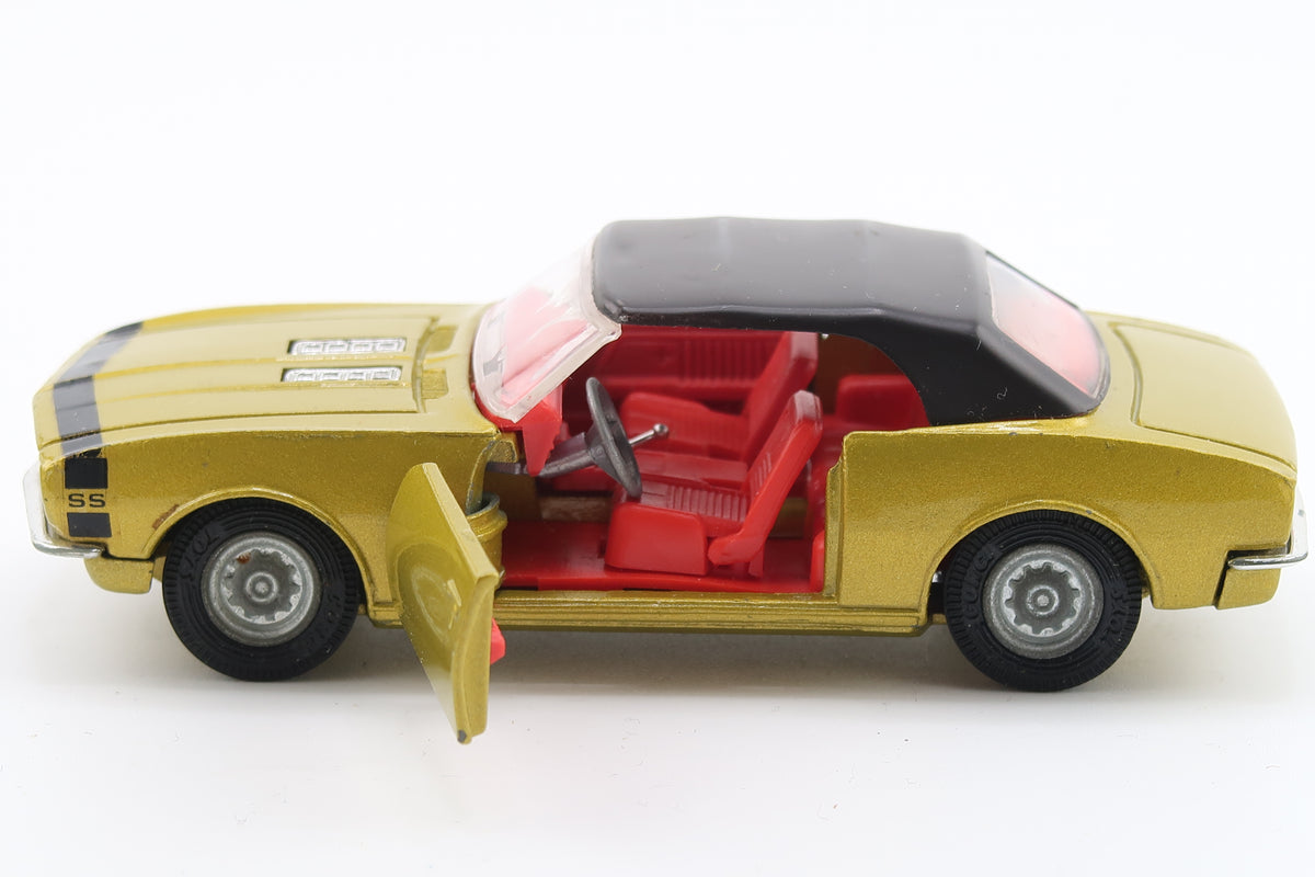 CORGI TOYS 338 - CHEVROLET CAMARO SS - GOLDEN JACKS - 1:43 - OVP - LEAFLET