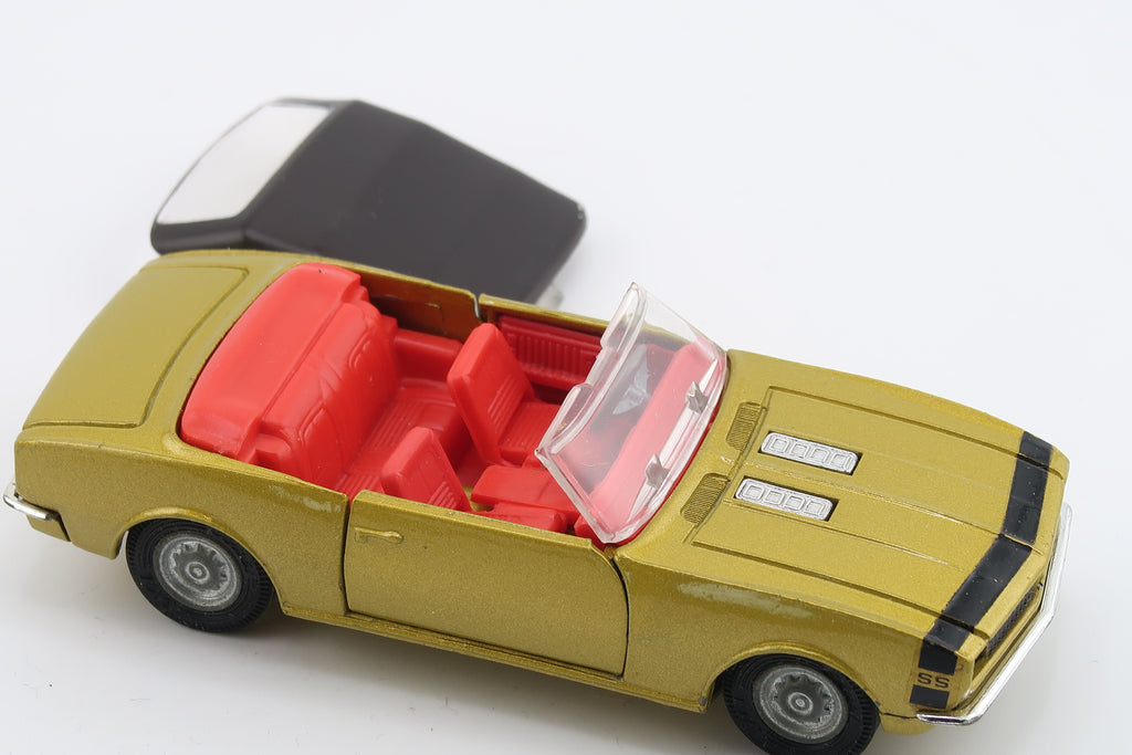 CORGI TOYS 338 - CHEVROLET CAMARO SS - GOLDEN JACKS - 1:43 - OVP - LEAFLET