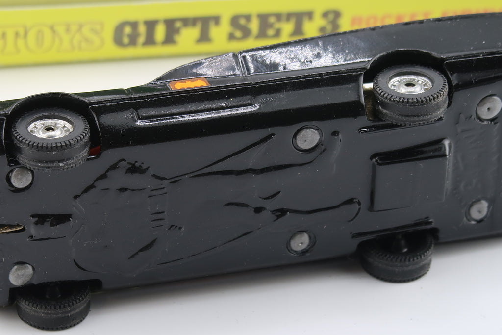Corgi Toys Gift Set 3 Batmobile & Batboat 1:43