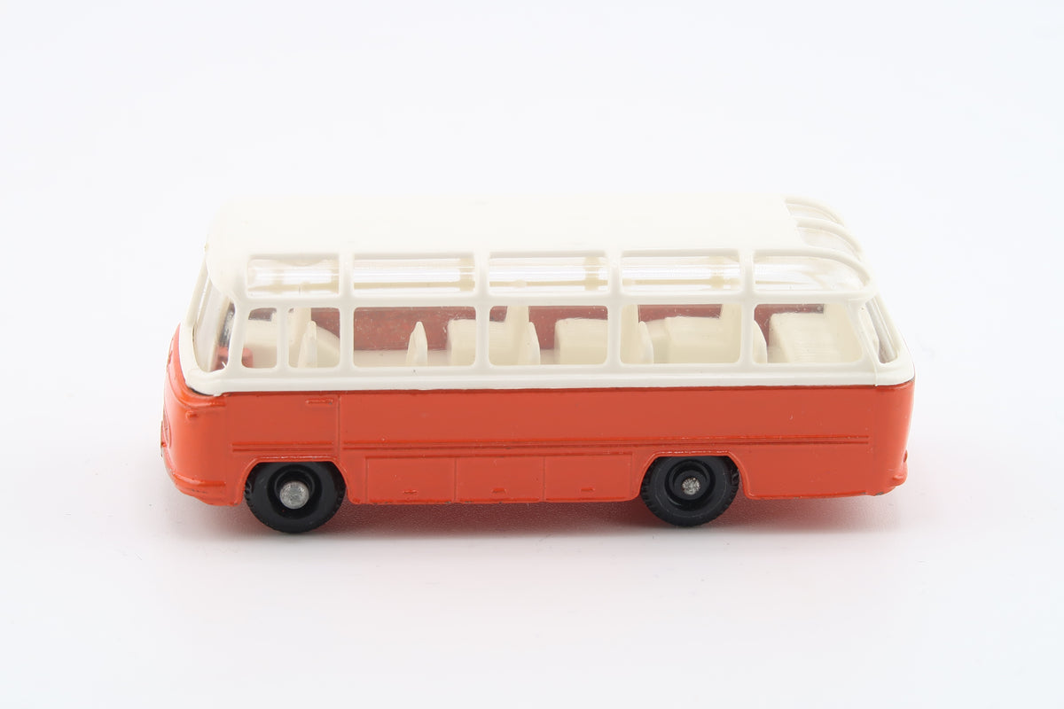 Matchbox Series 68 Mercedes Coach 1965