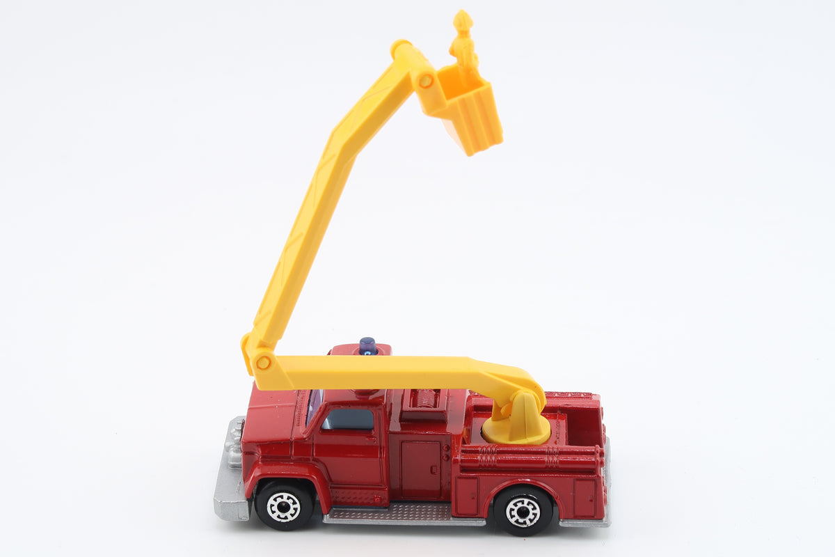 Matchbox Superfast 13 Snorkel Fire Engine 1977