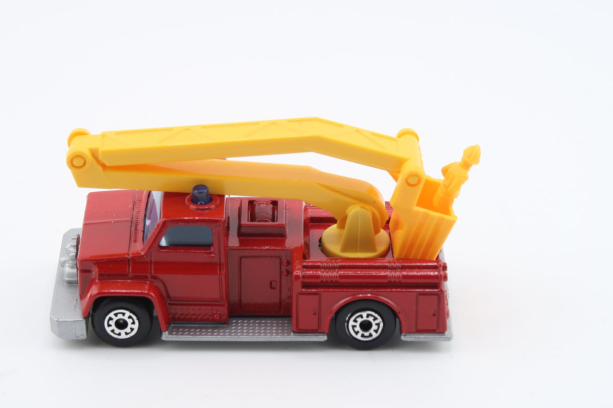 Matchbox Superfast 13 Snorkel Fire Engine 1977