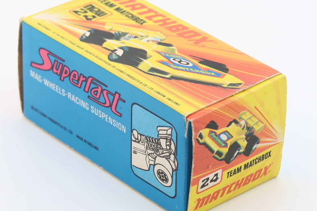 MATCHBOX SUPERFAST NEW 24 - TEAM MATCHBOX RACER - 1:64 - OVP - 1973