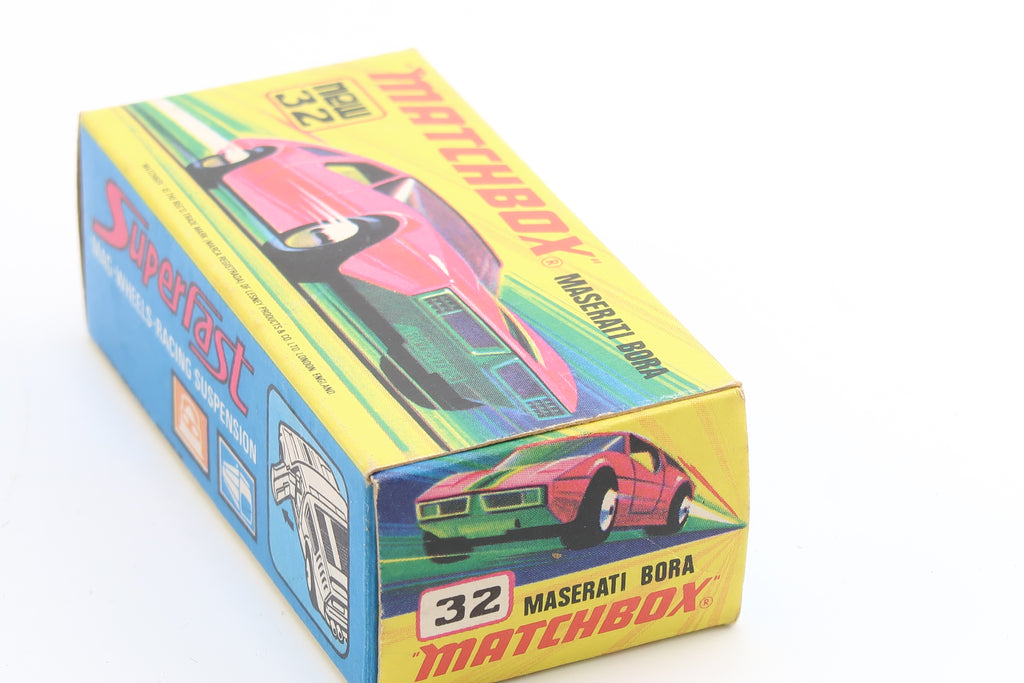 MATCHBOX SUPERFAST NEW 32 - MASERATI BORA - 1972 - OVP