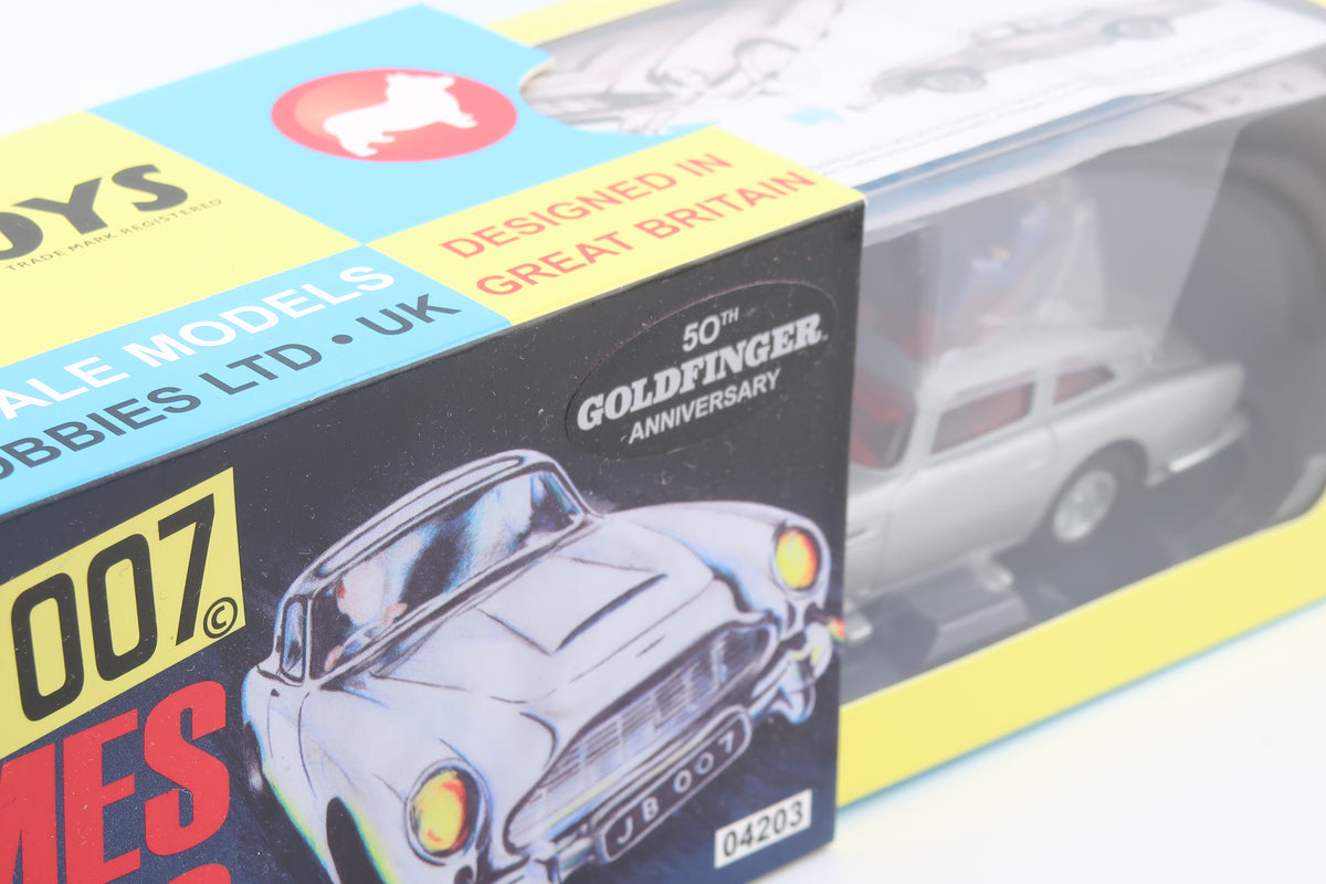 CORGI TOYS - ASTON MARTIN DB5 - 50TH GOLDFINGER ANNIVERSARY - 1:43 - OVP