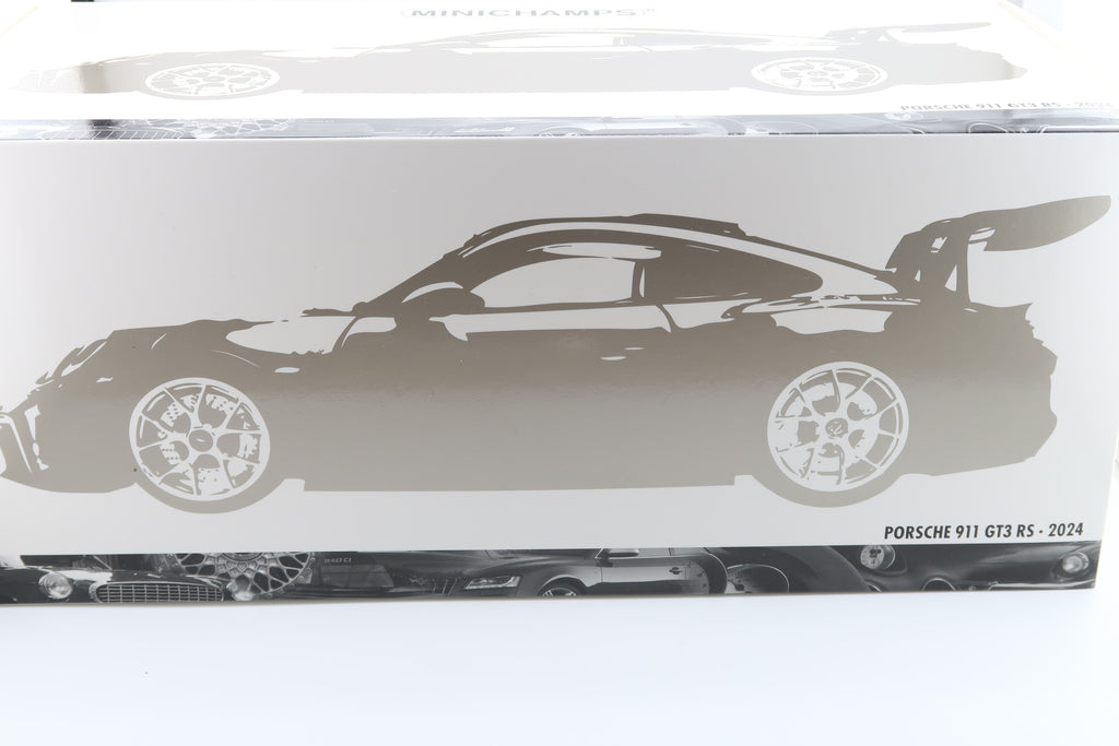 MINICHAMPS - PORSCHE 911 GT3RS - 2024 - 1:18 - YELLOW WITH WEISSACH PACKAGE
