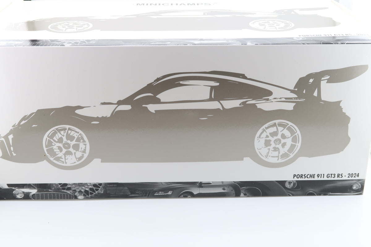 MINICHAMPS - PORSCHE 911 GT3RS - 2024 - 1:18 - YELLOW WITH WEISSACH PACKAGE