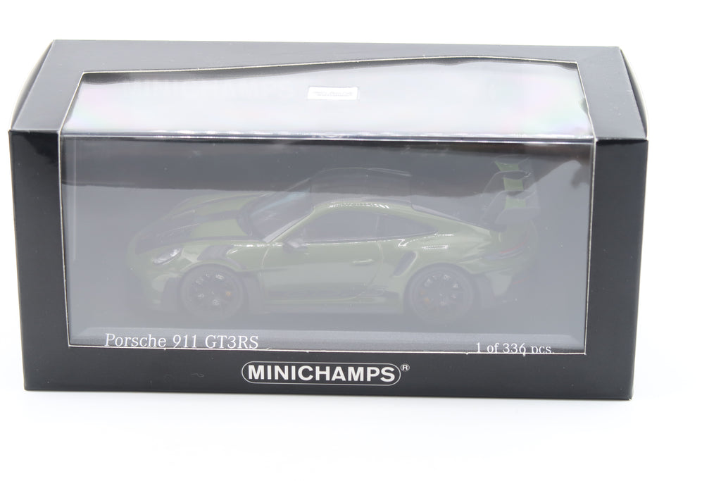 MINICHAMPS - PORSCHE 911 GT3RS ( 992 ) - 2023 - 1:43 - NATOOLIV MIT WEISSACH PAKET