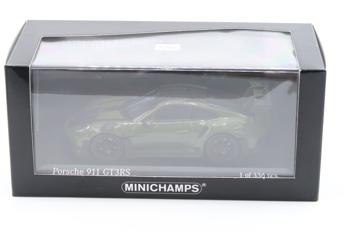 MINICHAMPS - PORSCHE 911 GT3RS ( 992 ) - 2023 - 1:43 - NATOOLIV MIT WEISSACH PAKET