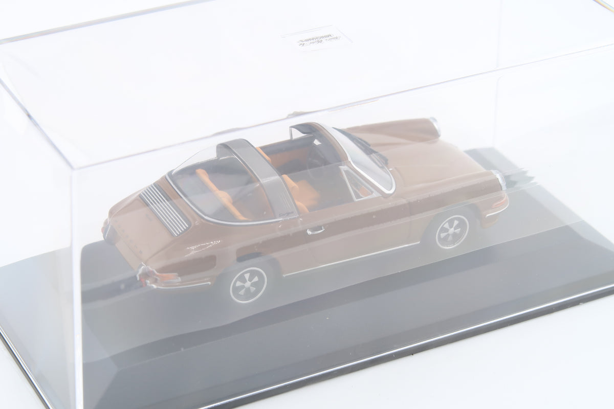 MINICHAMPS - PORSCHE 911 TARGA S - 1972 - 1:43 - SEPIABRAUN