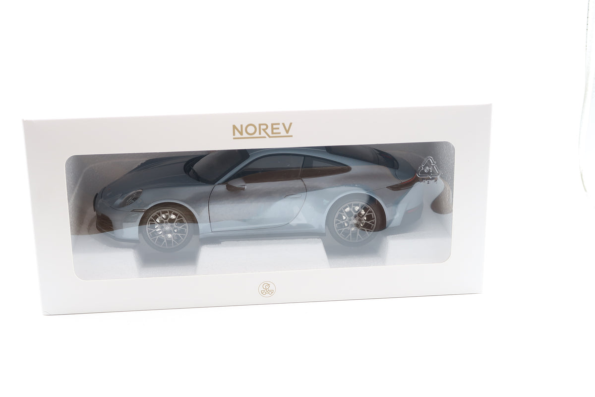 NOREV - PORSCHE 911 ( 992 ) CARRERA COUPE  - POLARSILBER - 1:18 - OVP