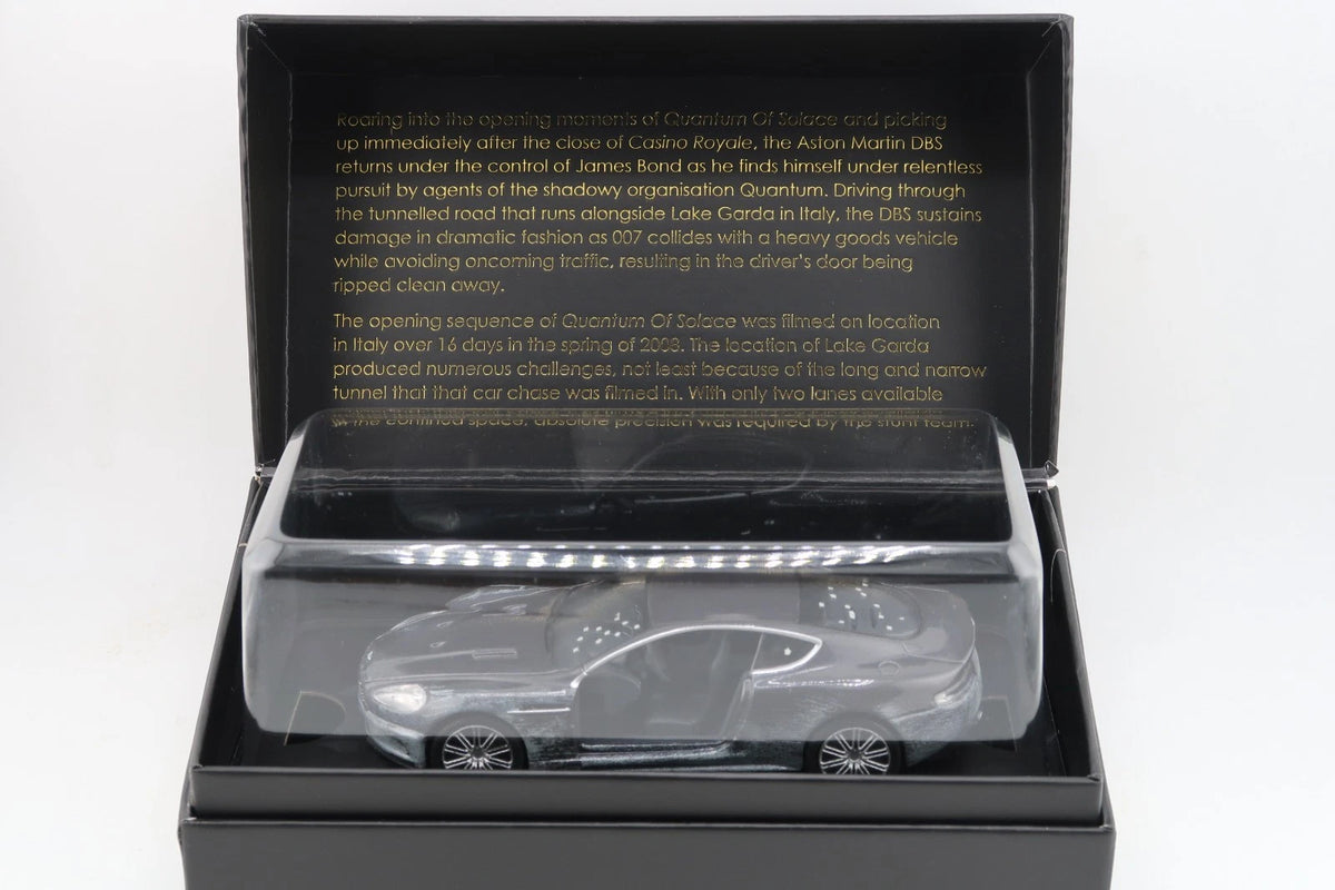 CORGI TOYS - ASTON MARTIN DBS - JAMES BOND QUANTUM OF SOLACE - 1:36 - OVP