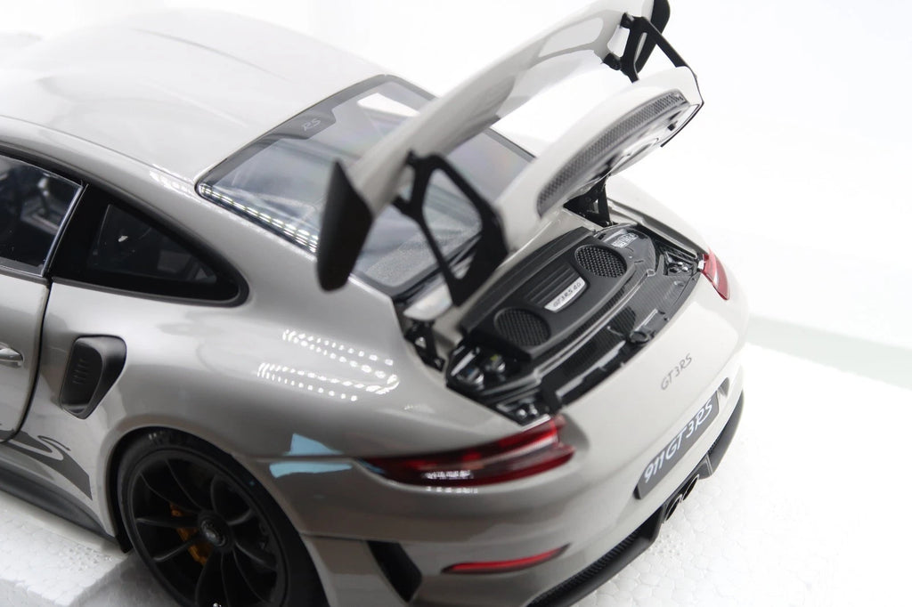 AUTOART - PORSCHE 911 ( 991.2 ) GT3 RS - KREIDE - OVP - 1:18
